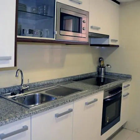 Auhabitat Zaragoza, Edificio De Turisticos *