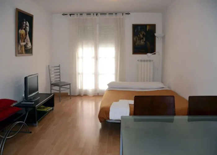 Appartamento Auhabitat Zaragoza, Edificio De Turisticos